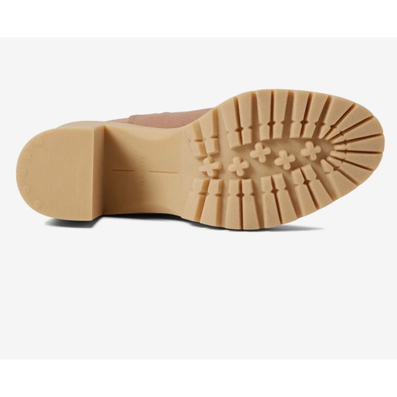 NWT! Dolce Vita Caster Boots in Cafe Canvas Size 6.5 - Picture 5 of 6